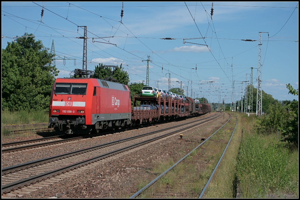 DB cargo 152 030-3 mit gemischtem Gterzug Richtung Seddin (gesehen Nuthetal-Saarmund 16.06.2010)