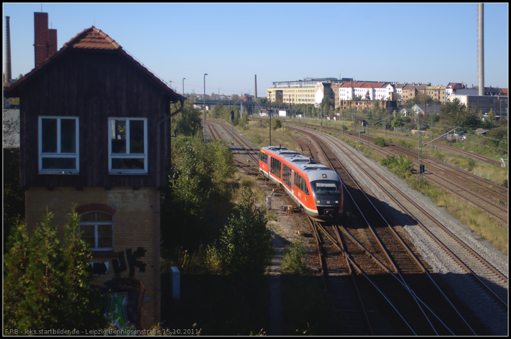 DB Regio 642 178 setzt von der Tankstelle um zur Fahrt in den Leipziger Hauptbahnhof. Von dort wird es nach Litomerice mesto gehen (gesehen Leipzig Kohlweg 15.10.2011)