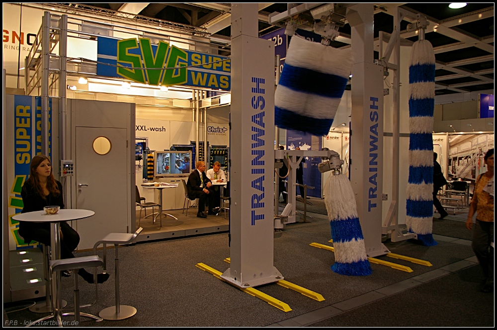SVG Superwash stellt mit dem System Trainwash eine stationre Waschanlage vor (INNOTRANS 2010, gesehen Berlin 23.09.2010)