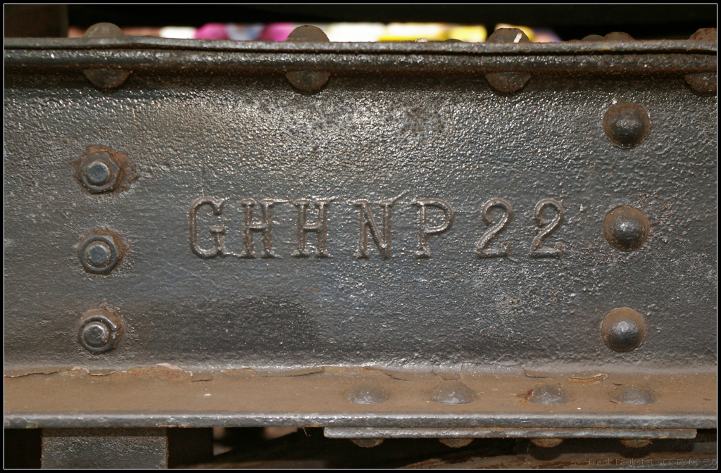  GHH NP 22 , entdeckt am Drehgestell von DR 60 80 99-27 410-2 WR 4ü. Kann jemand mitteilen wofür das steht? Wäre sehr nett (Kontakt: kontakt (at) bahnsichtungen.de)