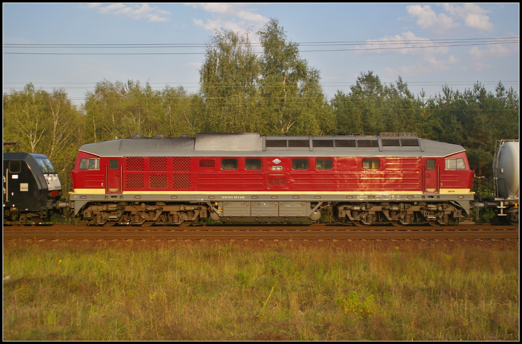 LEG 132 158-7 / 232 158 lief als Wagenlok in einem Kesselwagen-Zug am 16.09.2014 durch die Berliner Wuhlheide (NVR-Nummer 92 80 0232 158-8 D-LEG)