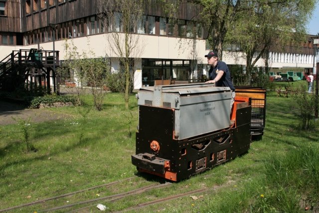 Akkulok des Feldbahnprojekt 500mm (Berlin Wuhlheide, 27.04.2008).