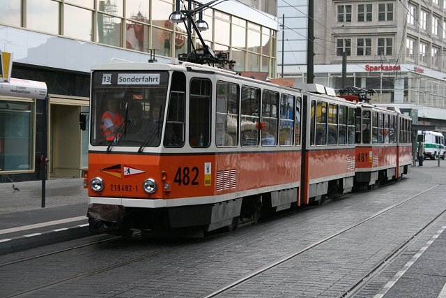 BVG 219 482 (Typ KT4D, Baujahr 1986) auf Sonderfahrt (Berlin Alexanderplatz, 15.06.2008).