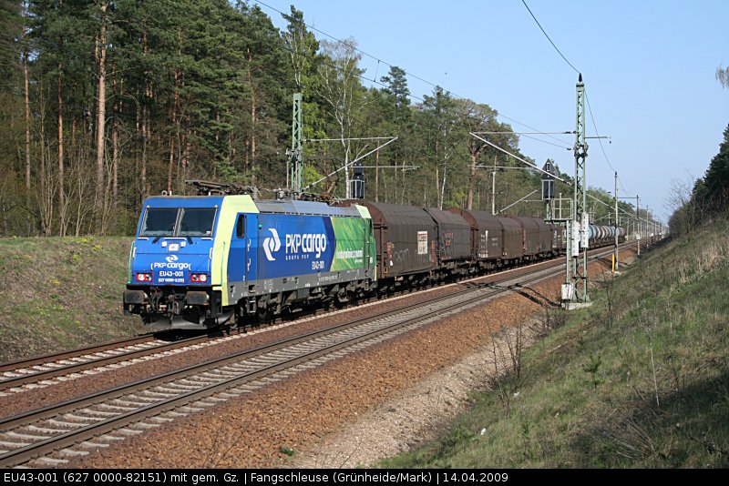 PKP Cargo EU43-001 hatte mit der Leistung keine Mühe. Ausgeliefert wurde die Lok ursprünglich 2007 an ATC. (NVR-Nummer: 91 51 627 0000-8 PL-PKPC, sub type D/A/PL, angemietet von ATC Antwerpen, gesichtet Grünheide Fangschleuse 14.04.2009).