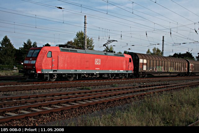 Railion 185 008-0 mit Gterzug (gesichtet Wustermark-Priort 11.09.2008).