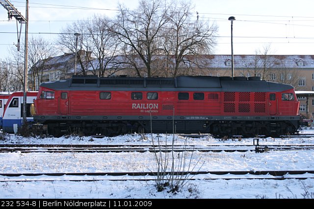RAILION Logistics 232 534-8 ruht sich aus (ex 132 534-9, gesichtet Berlin Nldnerplatz, 11.01.2009).