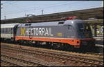 hctor/558634/hectorrail-242517--182-517-steht Hectorrail 242.517 / 182 517 steht mit dem LOC 1819 nach Stuttgart abfahrbereit am 11.05.2017 in Berlin-Lichtenberg