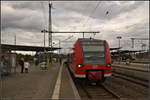 br-425/625675/db-regio-425-003-1-stand-als DB Regio 425 003-1 stand als S1 Schönebeck-Bad Salzelmen auf Gleis 1 am 25.08.2018 im Bahnhof Wittenberge abfahrbereit