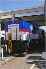 203 701-8 ist die erste Hybrid-Rangierlokomotive für den Diesel-Batterie-Betrieb.