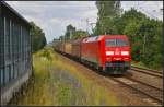 DB Schenker 152 091-5 mit einem gemischtem Gterzug am 16.06.2014 durch Panketal-Rntgental