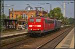 db-schenker/368280/db-schenker-151-165-8-und-rbh DB Schenker 151 165-8 und RBH 111 / 143 911 als Lz am 05.09.2014 durch den Bahnhof Uelzen