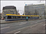 lvb/807535/lvb-1058-ngt10-gehoert-zu-den LVB 1058, NGT10, gehört zu den letzten Anschaffungen der Leipziger Verkehrsbetriebe. Sie gehört zu einer Lieferung von 6 Straßenbahnen im Jahr 2022 (Stadler Tramino, Typ 10xNfGlTwER, Leipzig Hauptbahnhof, 20.03.2023)
