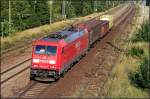 RAILION Logistics 185 289-6 mit drei verschiedenen Gterwagen (DB Schenker Rail Deutschland AG, NVR-Nummer: 91 80 6185 289-6 D-DB, gesichtet Nuthetal-Saarmund 05.08.2009)
