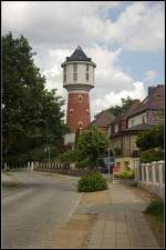 Schon weitem kann man den alten Wasserturm in Neustrelitz sehen (gesehen Neustrelitz 17.06.2011)