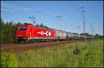 RheinCargo 2053 mit Kesselwagenzug am 05.06.2013 in der Berliner Wuhlheide (NVR-Nummer 91 80 6 185 585-7 D-RHC)