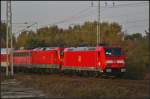 DB Regio 146 237  FELICITAS  am 22.10.2013 in der Berliner Wuhlheide am Ende eines Pbz. Davor sind noch eingereiht 112 176 aus Schleswig-Holstein und 115 383.