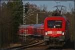 KW 07/322389/aufgrund-eines-gaslecks-in-berlin-mitte-wurde Aufgrund eines Gaslecks in Berlin-Mitte wurde der Regionalverkehr der Linie RE1 am 10.02.2014 ber die Berliner Wuhlheide umgeleitet. So auch DB Regio 182 015 mit ihrem Zug