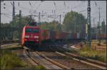 kw-36/366092/db-schenker-152-053-5-mit-langen DB Schenker 152 053-5 mit langen Container-Zug am 05.09.2014 durch Uelzen