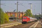 kw-36/366767/db-fernverkehr-101-073-5-mit-dem DB Fernverkehr 101 073-5 mit dem IC 2348 Hamburg Hbf - Dsseldorf Hbf am 05.09.2014 bei dem planmigen Halt in Uelzen