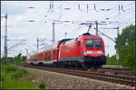 kw-20/498640/db-regio-182-018-mit-der DB Regio 182 018 mit der RB42 Magdeburg Hbf am 21.05.2016 an der Kreuzung Elbbrücke in Magdeburg