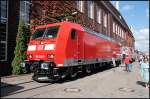 DB 185 024-7 als Vertreter der neuen modernen E-Lokomotiven auf dem Geburtstagsfest (DB Schenker Rail Deutschland AG, NVR-Nummer: 91 80 6185 024-7 D-DB, 80 Jahre Werk Dessau, Dessau-Süd