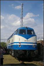 05-7-berliner-eisenbahnfest/94322/228-758-9-der-rennsteigbahn-rsbg-war 228 758-9 der Rennsteigbahn (RSBG) war ebenfalls zu Gast auf dem 7. Berliner Eisenbahnfest im Bw Schneweide am 12.09.2010 (ex D&D 2403, ex Falz)