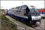 NJT 4500 ist eine Zweikraft-Lokomotive von Bombardier fr die USA und Kanada (KAS 34887/2010, 25 kV/12 kV; INNOTRANS 2010 Berlin 21.09.2010)