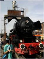 Beim 5. Berliner Eisenbahnfest war auch die Salwedeler 52 8131-6 zu Gast (gesehen Berlin Bw Schneweide 09.09.2012)