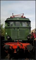 E 44 108 zu Gast beim 5. Berliner Eisenbahnfest (gesehen Berlin Bw Schneweide 09.09.2012)