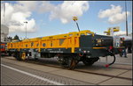 InnoTrans 2016 in Berlin: Bei dem Flachwagen vom Typ H850 der italienischen Firma Gleisfrei s.r.l. handelt es sich um einen zweiachsigen Transportwagen von Containern und Gleisbauwerkzeugen mit einer Ladefhigkeit von 18 t. Die Ladeflche ist 6300x2300 mm gro, die Hhe der Ladeflche betrgt 850 mm.