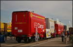 InnoTrans 2016 in Berlin: Drehgestellflachwagen der österreichischen Firma Rail Cargo Wagon, auf der Messe beladen mit Containern der Fa.