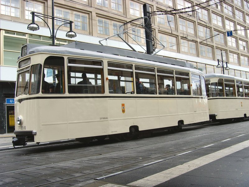 REKO-Triebwagen am Alexanderplatz, berlin Oktober 2009