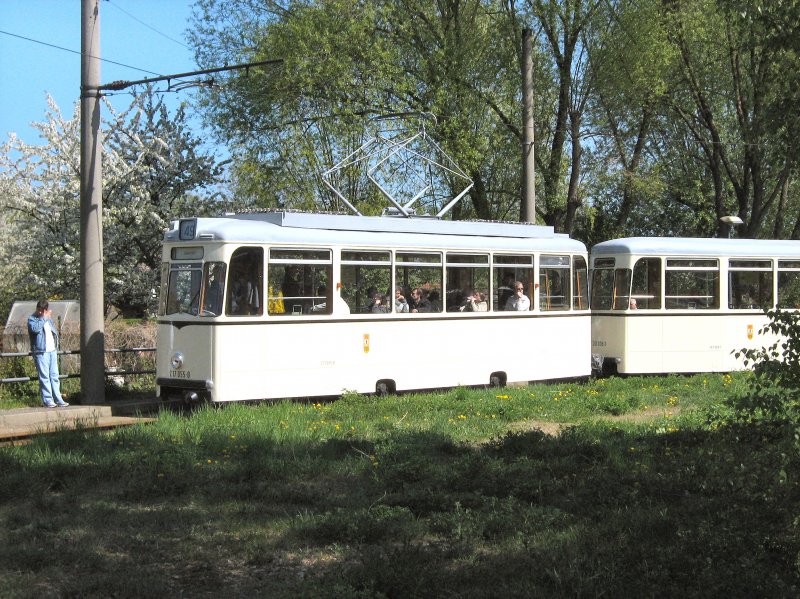 REKO-Tw mit Beiwagen in Rosenthal Nord, 19.4.2009