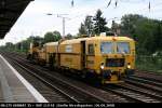 JumboTec 08-275 UNIMAT 3S fährt am S-Bahnhof vorbei (Berlin Hirschgarten, 06.09.2008).