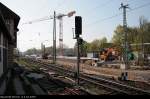 Der neue Bahnsteig nimmt auch immer mehr Gestalt an (Baustelle Erkner, 14.04.2009).