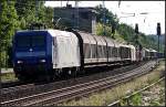 DB Schenker 145-CL 203 und ein gemischter Gterzug aus der tiefstehenden Sonne Richtung Genshagener Kreuz (NVR-Nummer 91 80 6145 099-8 D-RBH, Eigentum Alpha Trains, ex RBH, gesehen Nuthetal-Saarmund