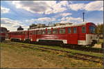 Mit zwei Dieseltriebwagen der Bauart VT 2E kam die Nebenbahn Stafurt-Egeln e.V. aus Egeln zum Familienfest der Magdeburger Eisenbahnfreunde e.V. am 08.09.2018 am Magdeburger Wissenschaftshafen. Unter anderem auch VT 2.38 / 133 238-5, der einst bei der AKN im Einsatz war.