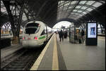 DB Fernverkehr 411 513 kam zum Kopfmachen in den Bahnhof gefahren und wartete bereits auf die restlichen Fahrgäste (Leipzig Hbf, 11.02.2024, 93 80 5411 513-5 D-DB)