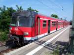 DB Regio 420 766-8 nach Wiebaden Hauptbahnhof steht am 12.01.2005 in Hünfeld.