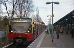 480 005 / 805 der S-Bahn Berlin als S25 zwischen Schnholz und Hennigsdorf am 14.04.2013 in Berlin-Tegel (BVG-Baureihe 480)