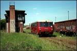 172 003-6 der NbSE holte Besucher vom DB-Bahnhof Staßfurt zum Vereinsgelände und brachte auch die müden Besucher wieder zurück.