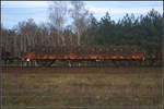 Zweiachsiger Flachwagen fr den Radsatztransport ohne Bremsscheiben der Gattung Kkks-t 447.