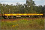 flachwagen-regelbaurt/580150/vierachsiger-drehgestell-flachwagen-mit-seitenborden-der-gattung Vierachsiger Drehgestell-Flachwagen mit Seitenborden der Gattung Res für den Bauzugdienst des Vermieters On Rail GmbH (37 RIV 80 D-ORME 3999 146-8 Res)
