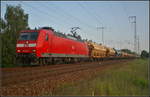 DB Cargo 145 031-1 fuhr am 09.07.2017 mit Harnstoff durch die Berliner Wuhlheide