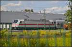 DB 146 566-5 mit einem IC-Dosto am 13.08.2014 auf dem Bombardier-Gelände in Hennigsdorf b.