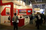 CNR Lanzhou Locomotive Co., Ltd. wartet Diesel- und Elektrolokomotiven (INNOTRANS 2010, gesehen Berlin 22.09.2010)