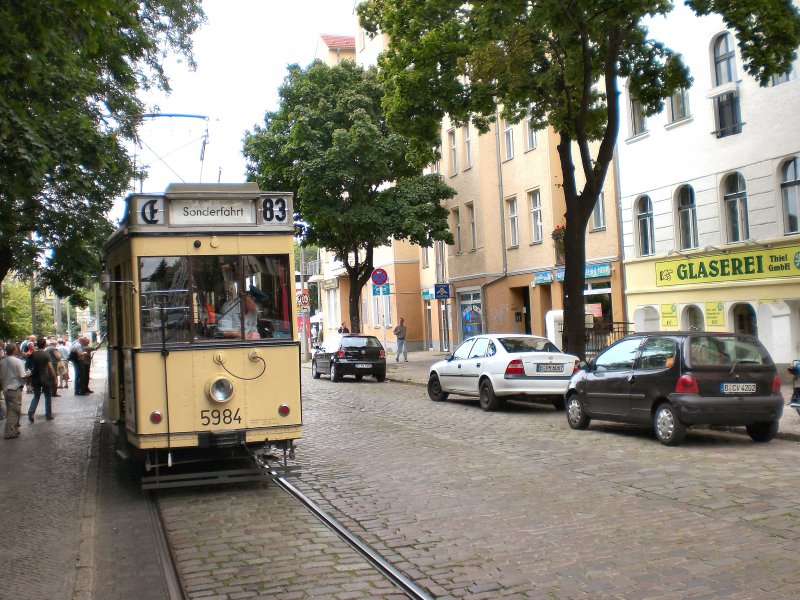 Tw 5984 in der Schleife Hirtestrasse am S-Bhf K�penick, Themenfahrt 9.8.2009